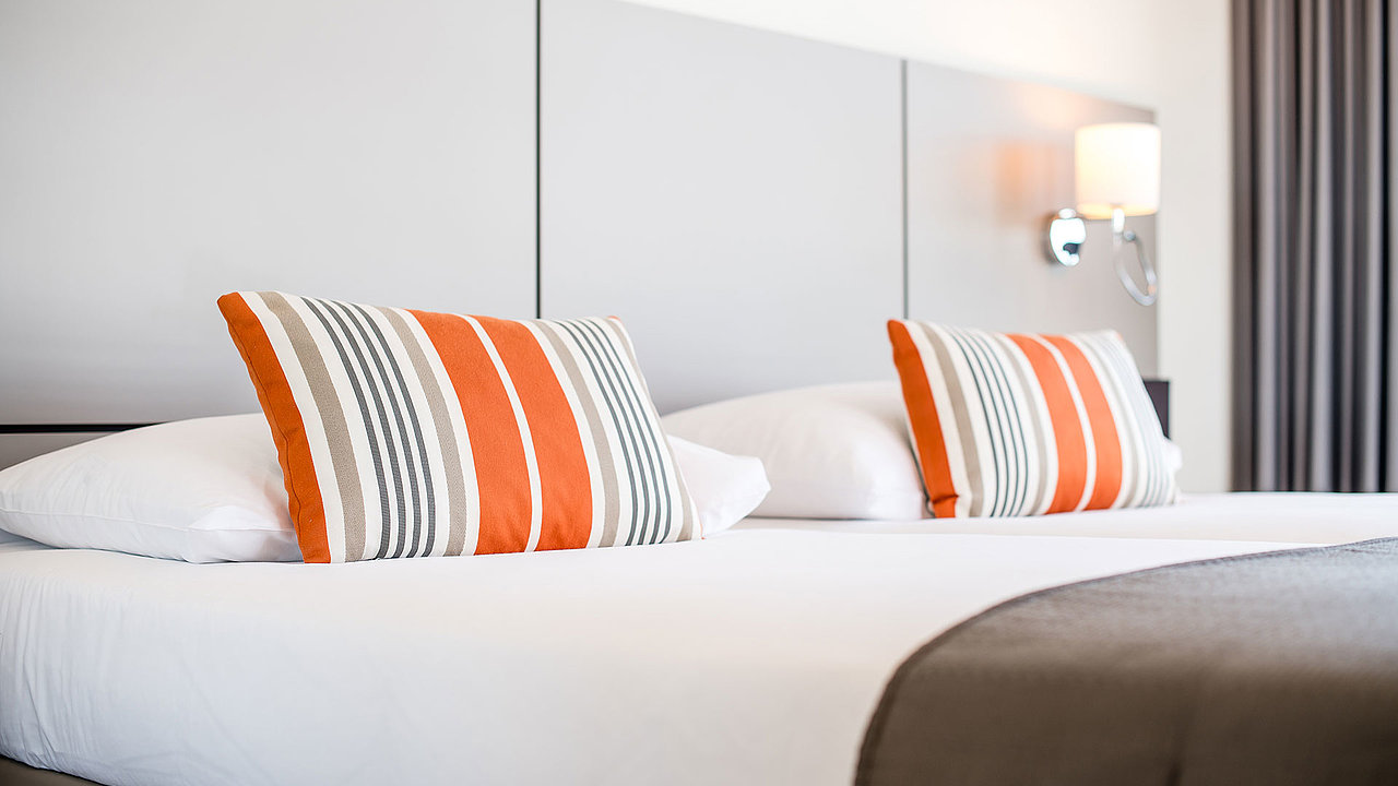 H tel Lake Geneva Hotel H tel lake geneva hotel